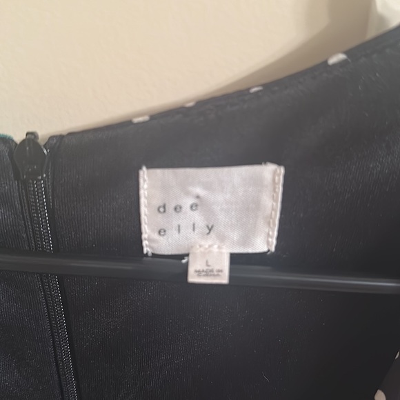 Fun and funky wrap dress - Picture 2 of 3